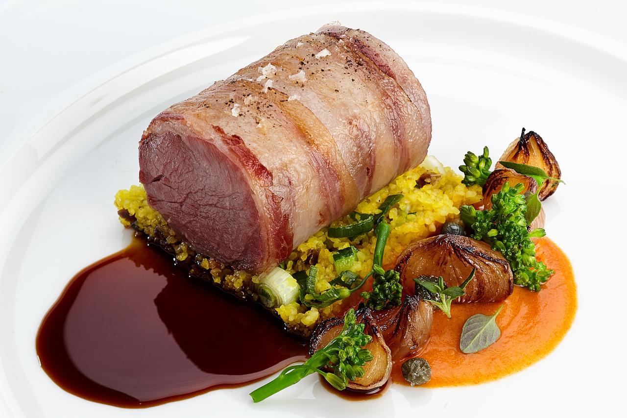 Althoff Hotel Fuerstenhof Τσέλε Εξωτερικό φωτογραφία A beef tenderloin