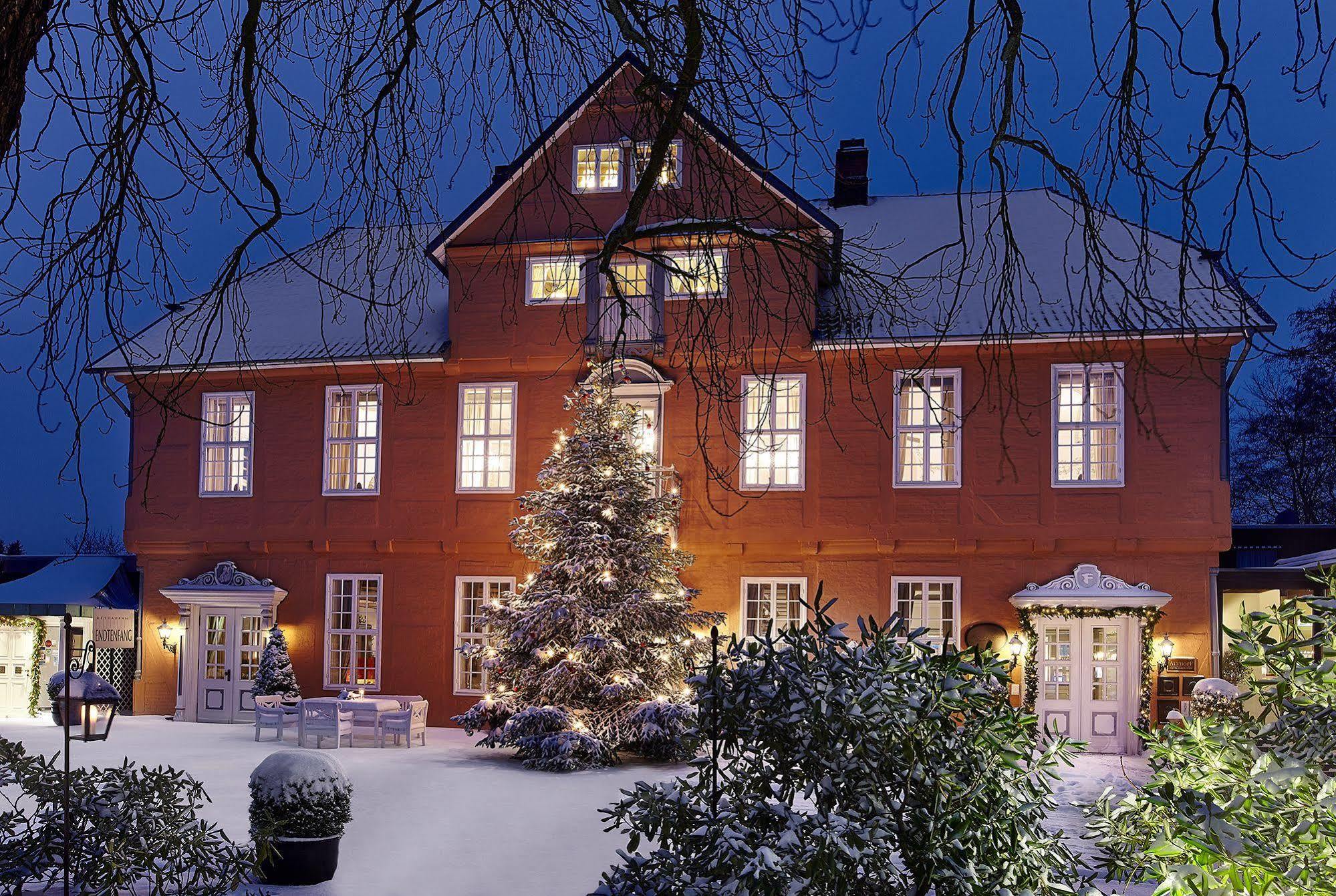 Althoff Hotel Fuerstenhof Τσέλε Εξωτερικό φωτογραφία The manor house of the former estate of the Swedish royal family